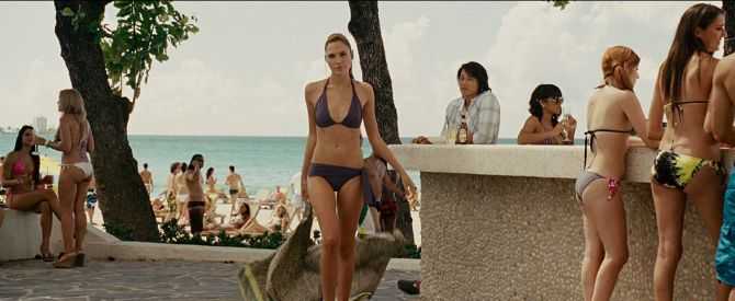 Голая Галь Гадот фото 46