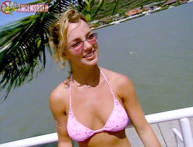 Голая Бритни Спирс  фото 16