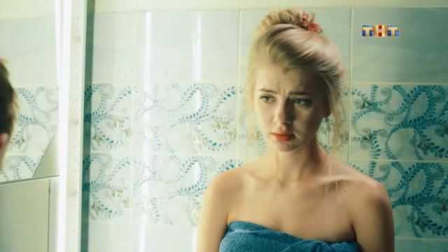 Голая Анастасия Зенкович фото 11