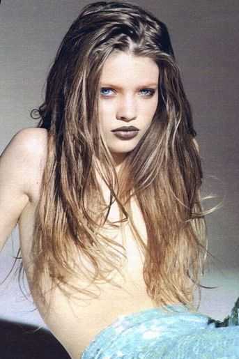 Голая Мелани Тьерри фото 3