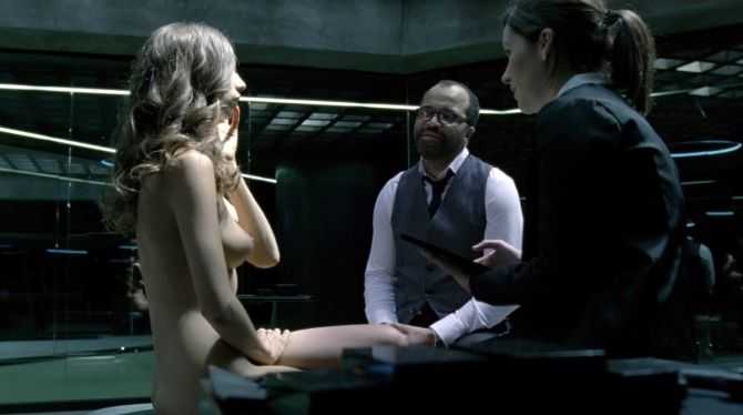 Голая Анджела Сарафян фото 2