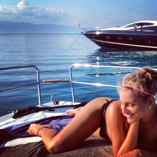 Голая Нино Нинидзе фото 4