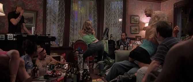 Голая Линда Карделлини фото 7