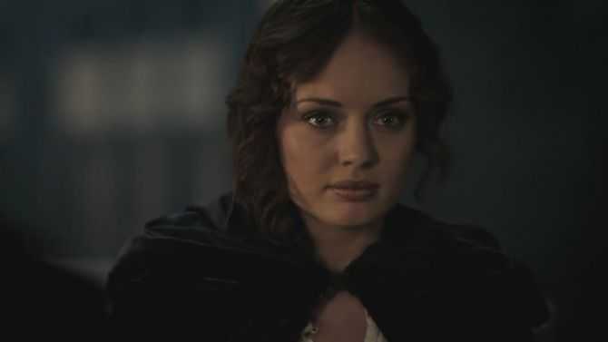 Голая Лора Хэддок фото 11