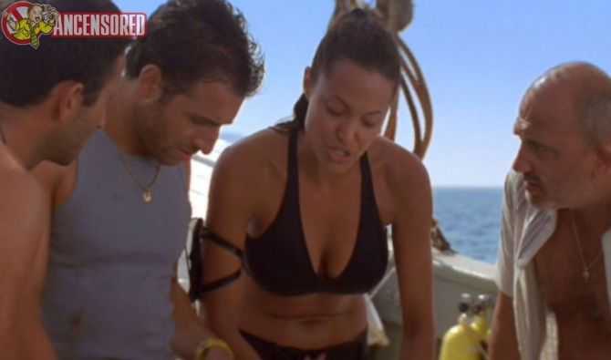 Голая Анжелина Джоли фото 39