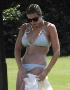 Голая Иванка Трамп фото 2