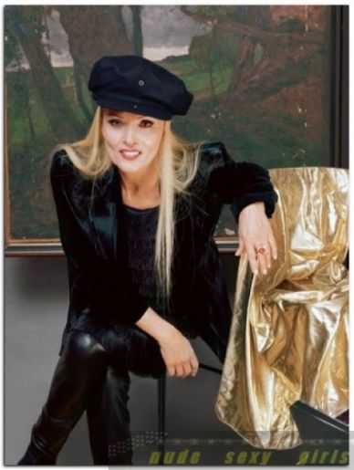 Голая Лайма Вайкуле фото 10