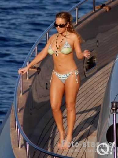 Голая Мэрайя Кэри фото 9