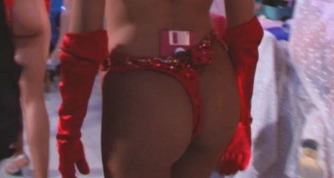 Голая Ева Мендес фото 35