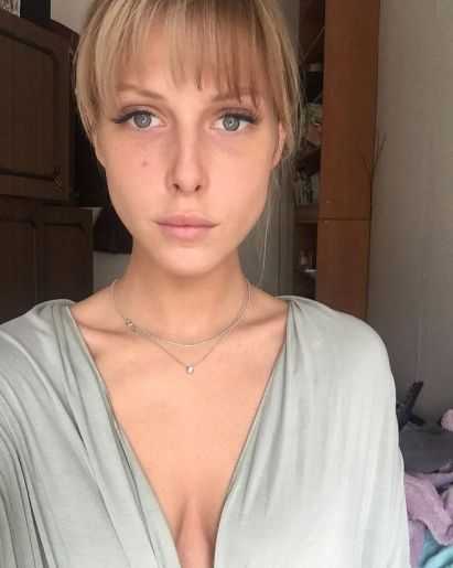 Голая Оксана Стрельцова фото 5