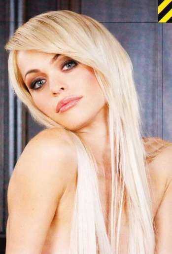 Голая Теест фото 3