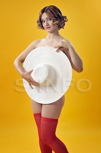 Голая Света из Физрука фото 3