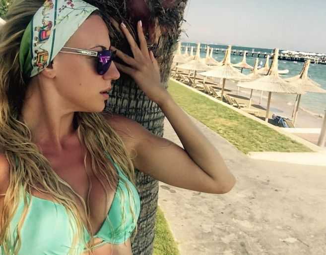 Голая Леся Никитюк фото 7