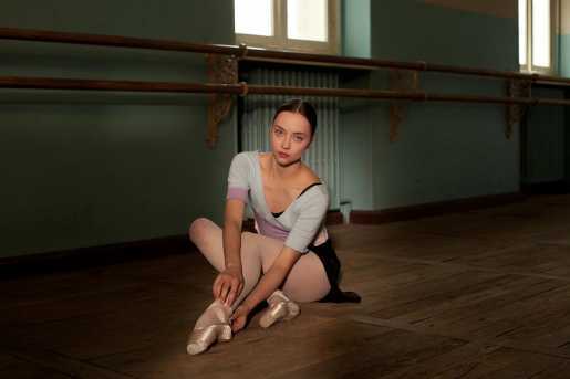 Голая Полина Гухман фото 2