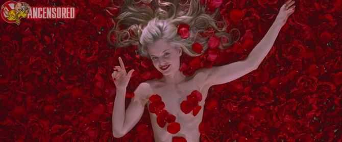 Голая Мина Сувари фото 4