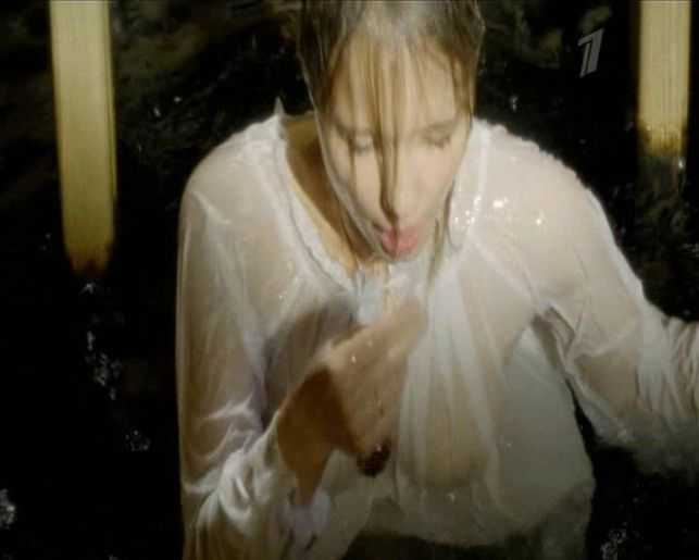 Голая Полина Сыркина фото 1