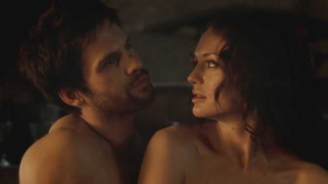 Голая Лора Хэддок фото 10