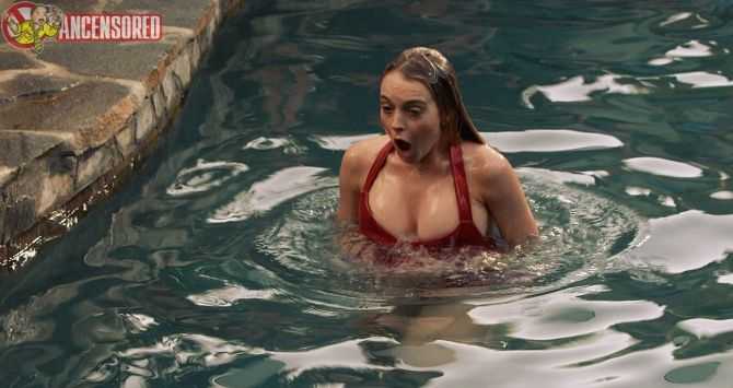 Голая Линдси Лохан фото 25