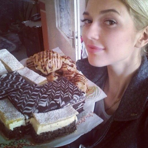 Голая Эрика Герцег фото 11