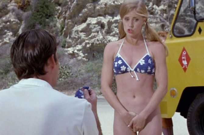 Голая Эми Адамс фото 9