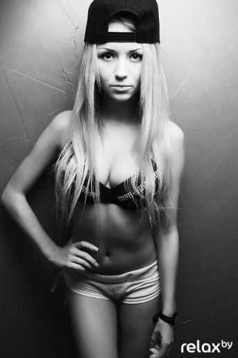 Голая Виктория Комиссарова фото 13