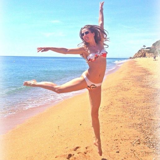 Голая Яна из Молодёжки фото 13