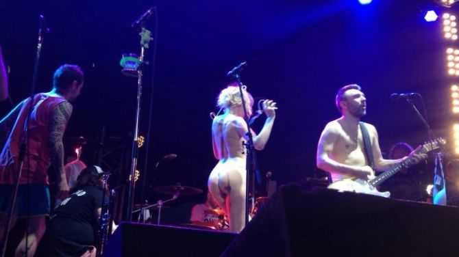 Голая Алиса Вокс фото 11