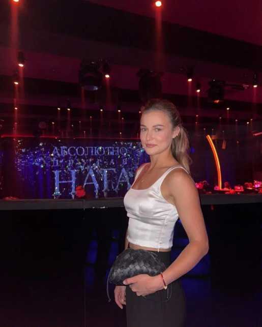 Голая Анна Калинская фото 15