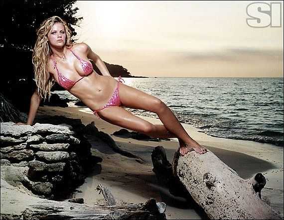 Голая Бруклин Декер фото 9