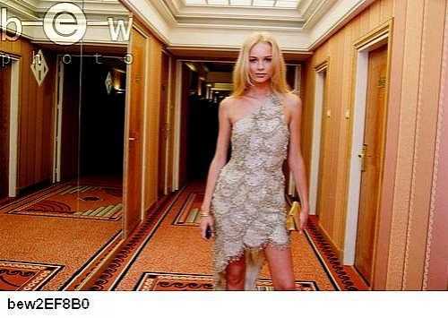 Голая Магдалена Мельцаж фото 8