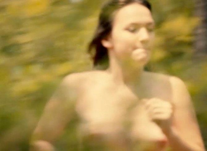 Голая Вайолетт Бин фото 2