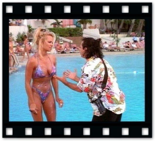 Голая Памела Андерсон фото 6