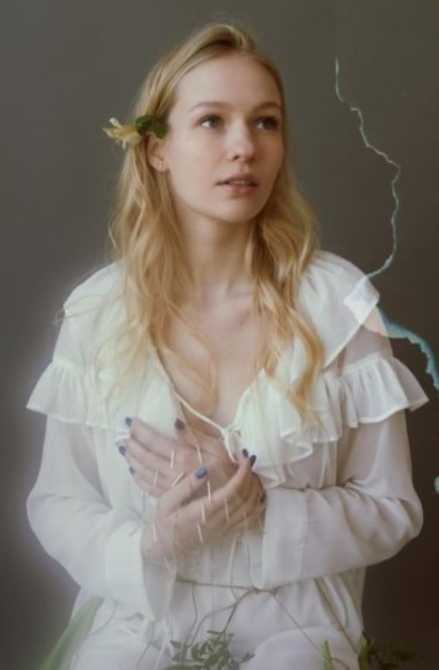 Голая Наташа из слово пацана фото 24