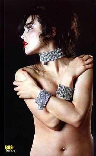 Голая Сати Казанова фото 15