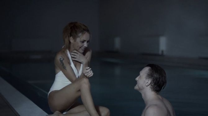 Голая Максим фото 24