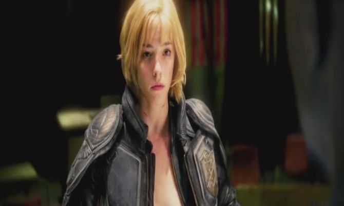 Голая Оливия Тирлби фото 3