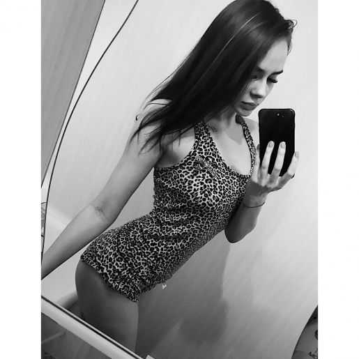 Голая Саша Травка фото 7