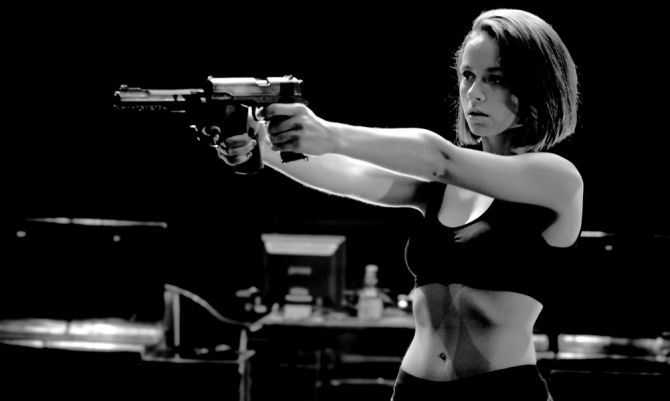 Голая Софья из физрука фото 3