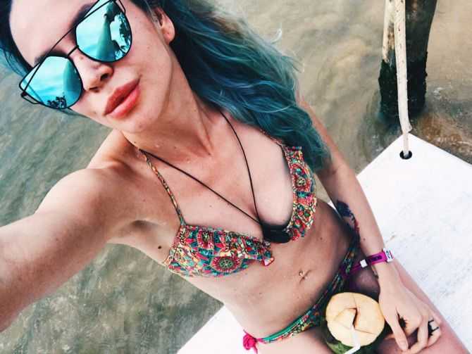 Голая Натали Неведрова фото 1