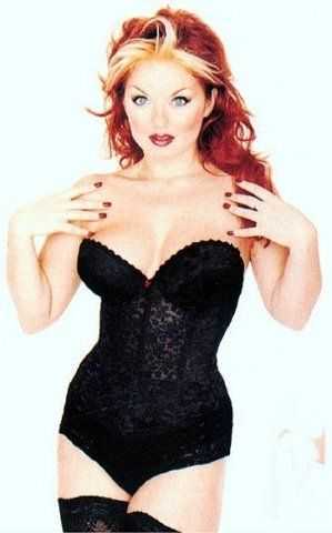 Голая Джерри Холливелл фото 71