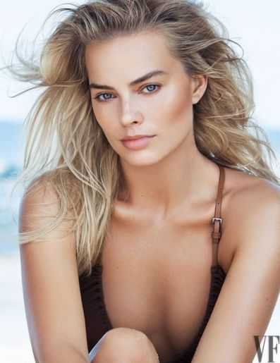 Голая Марго Робби фото 28