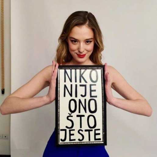 Голая Милена Радулович фото 1