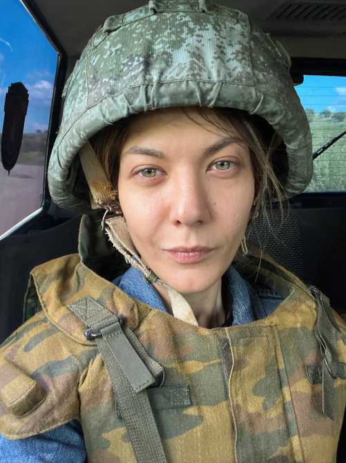 Голая Надана Фридрихсон фото 1