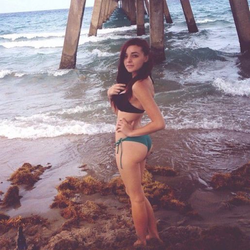 Голая Арья Старк из Игры престолов фото 11