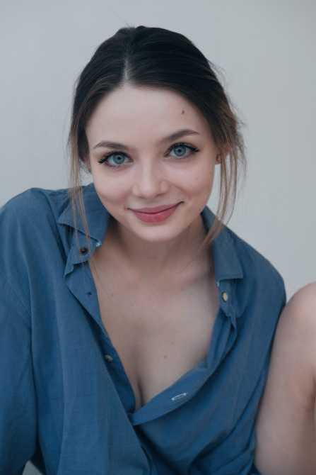 Голая Ульяна Молдованова фото 1