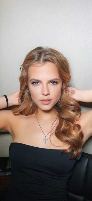 Голая Нина Здорик фото 1