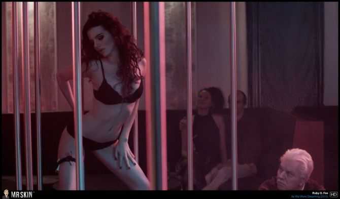 Голая Руби О Фи фото 7