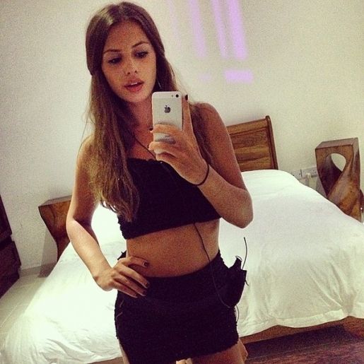 Голая Александра Артемова фото 5