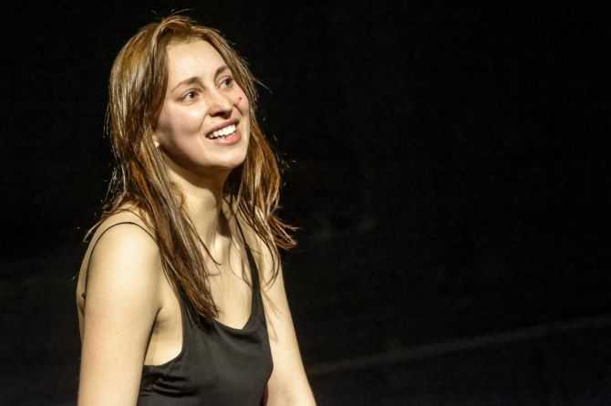 Голая Надя из Филфака фото 3