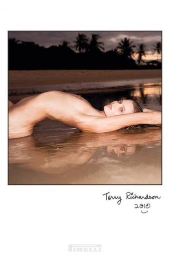 Голая Эбби Ли фото 3